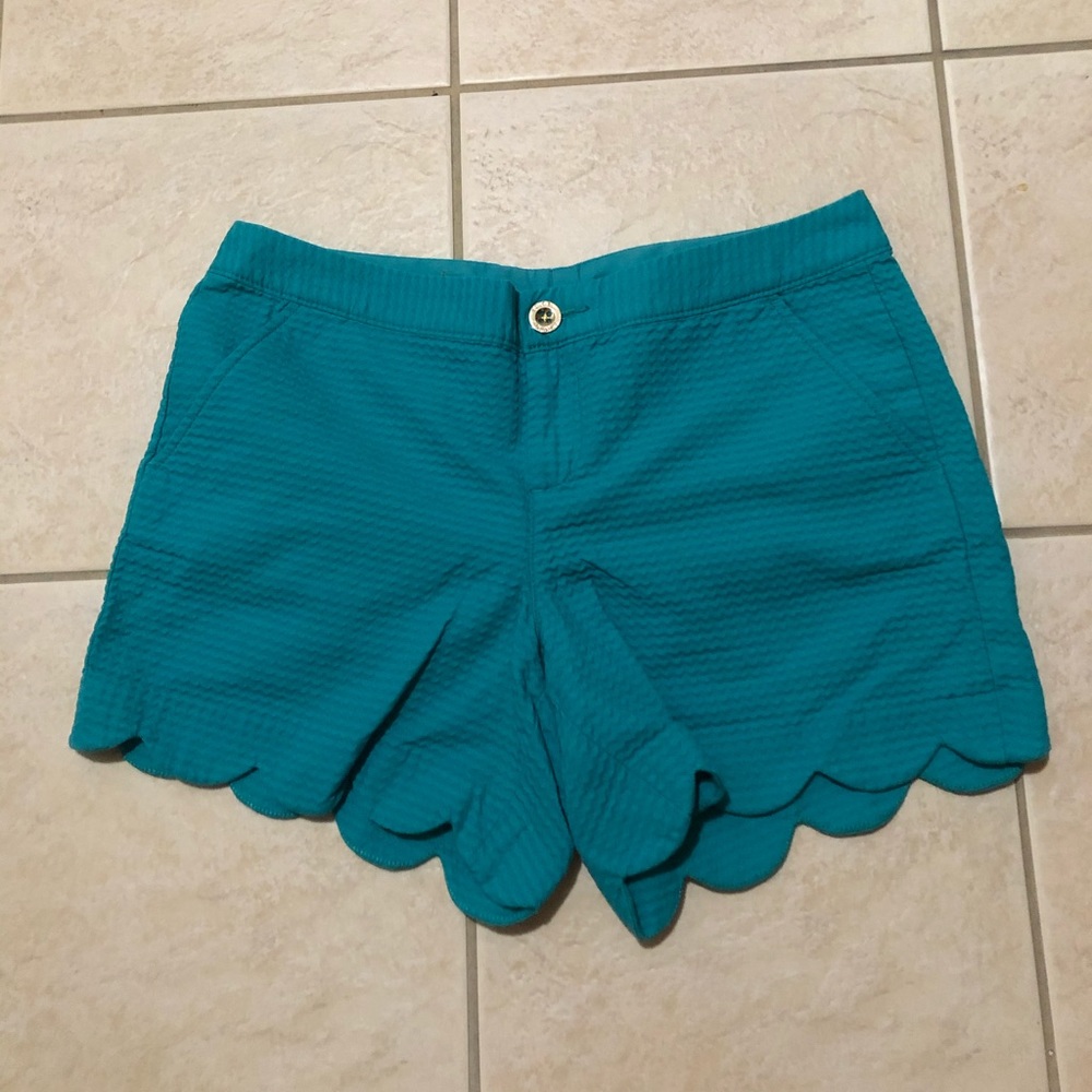 Lilly Pulitzer Teal Scalloped Shorts